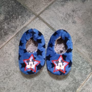 topli copati št. 21-22