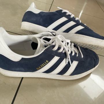 Adidas Gazelle št.43