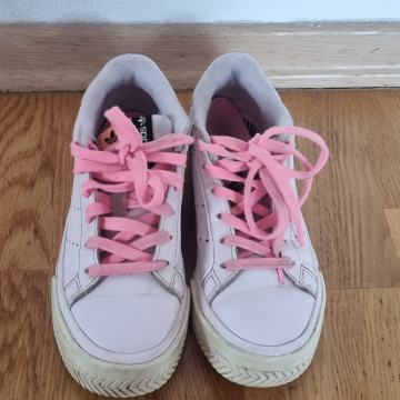 Adidas Originals Court Tourino superge št. 36