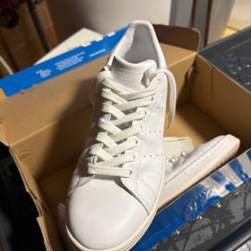 Adidas stan smith ž. Čevlji. Št 40 2/3 - uk7