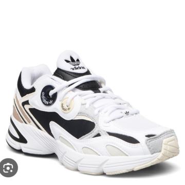 Adidas superge 38 NOVO!