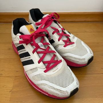 Adidas superge