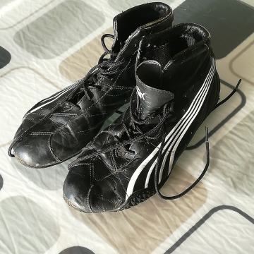 adidaske puma št 38