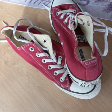 ALL STAR ORIGINAL RDEČE SUPERGE - KOT NOVE 39