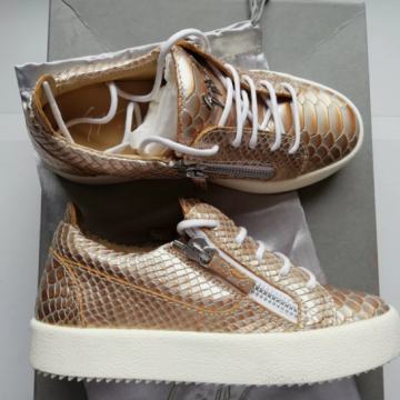 Giuseppe Zanotti nove rose gold superge vel 35