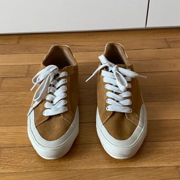 Gorčične superge Mango (pravo usnje)