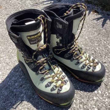 Ženska gorska in pohodniška obutev La Sportiva Nepal EVO