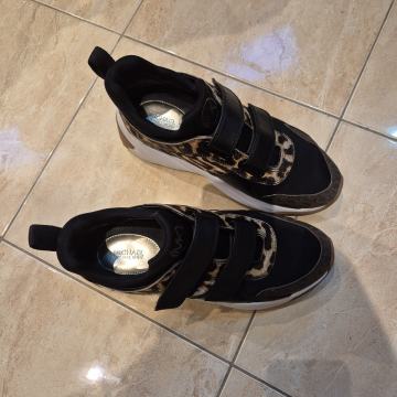 Michel Kors superge