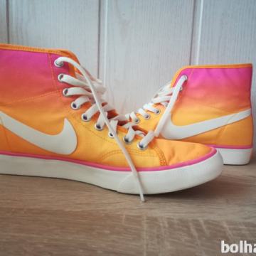 Nike 36,5