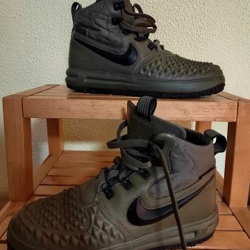 NIKE AIR FORCE SUPERGE*