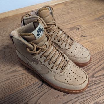 Nike Air Force 1 Flax 39