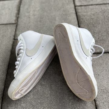 Nike high čevlji št 38