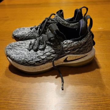 Nike št.41