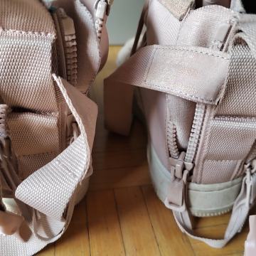 *NIKE superge