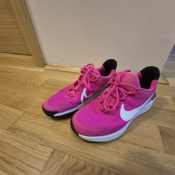 Nike superge Star Runner - št. 39