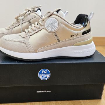 Nove North Sails superge / sneakers, št.36