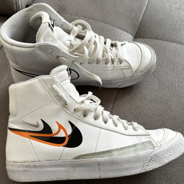 Original NIKE superge, 38.5