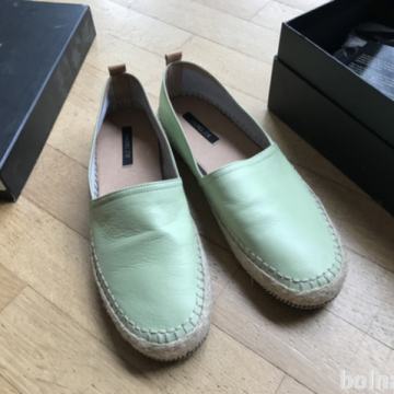 Rachel Zoe nove usnjene espadrile, 38