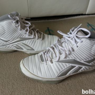 REEBOK OBUTEV ZA ŠPORT 40,5