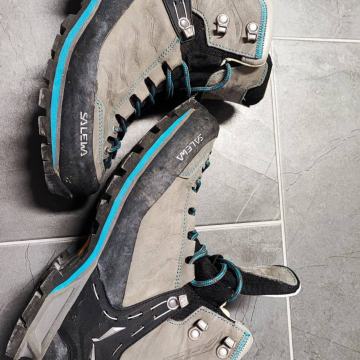 Salewa MTN Trainer Mid GTX ženske