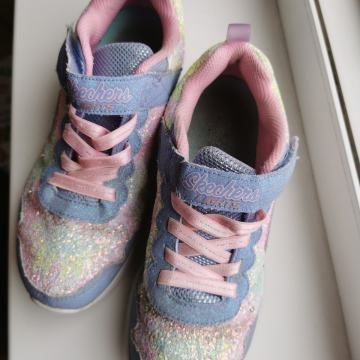 Skechers 35