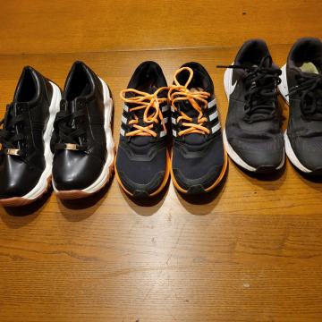 Športna obutev Adidas,Nike št.38