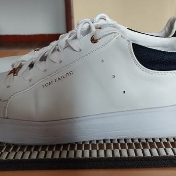 športni copati TOM TAILOR