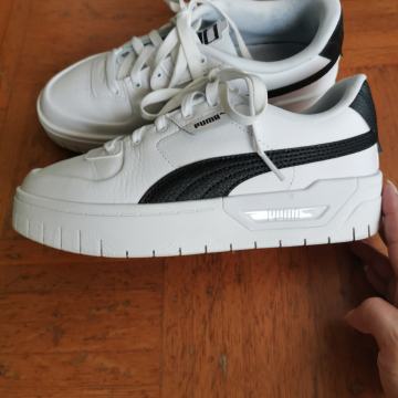 Superge PUMA št. 38 novo