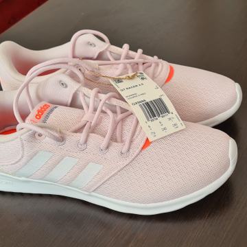 Superge Adidas št.39 1/3