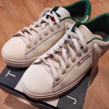 Superge Tommy Hilfiger št. 41 ženski