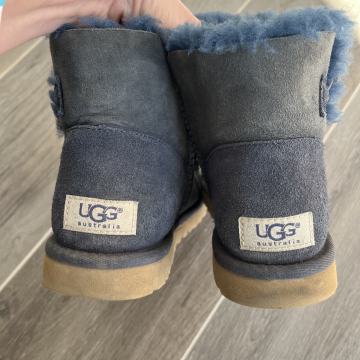Ugg