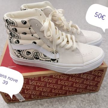 Vans nove 39