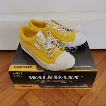Walkmaxx ženske platnene superge, št. 39
