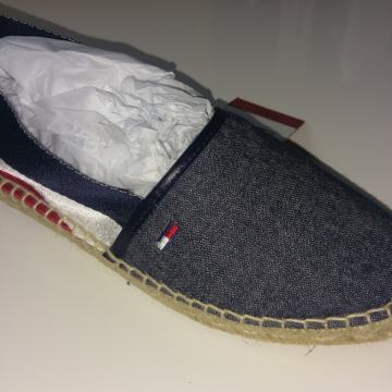 Ženske espadrile Tommy Hilfiger, št. 38, Nove
