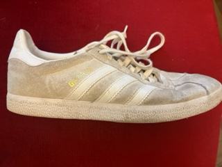 ženske superge Adidas Gazelle, št. 39,5