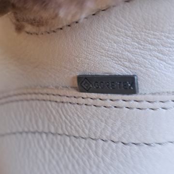 Ženski goretex gležnarji Ara št. 38
