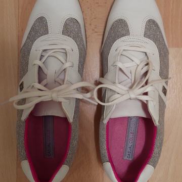 Ženski usnjeni čevlji