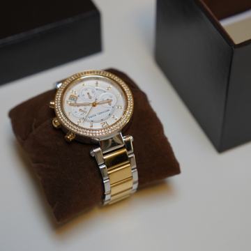 Michael Kors ženska ura – kot nova, s škatlo