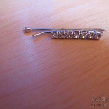 nežna krajša elegantna špangica naprodaj