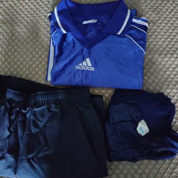 Adidas majica kr.rokav, Nike kr.hlače, Craft spodnje hlače prodam