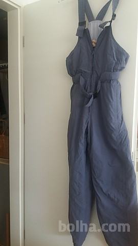 Prodam  kombinezone ,smučarske hlače 42