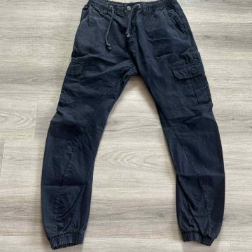 Prodam moška oblačila