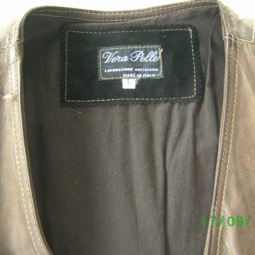 Semiš brezrokavnik model Oktoberfest