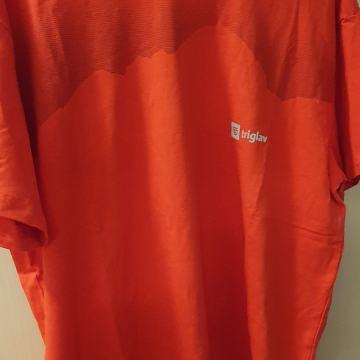 TRIGLAV RDEČA KRATKA MAJICA