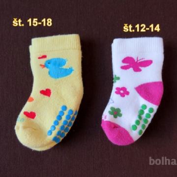 nogavičke za dojenčka št. 15 - 18