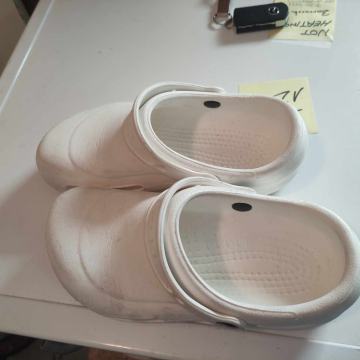 AKCIJA Delovni Crocsi: 37-38 AKCIJA