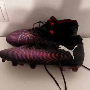 Kopačke original puma Future