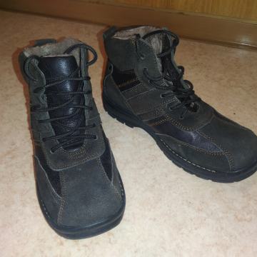 Zimski visoki čevlji Linshi