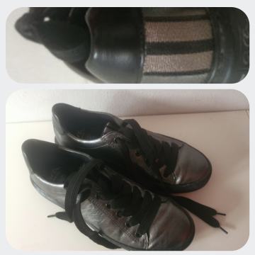 OBUTEV ○modno ○ARA ○st.39/40