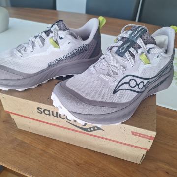 Saucony Peregrine 15 št. 38,5